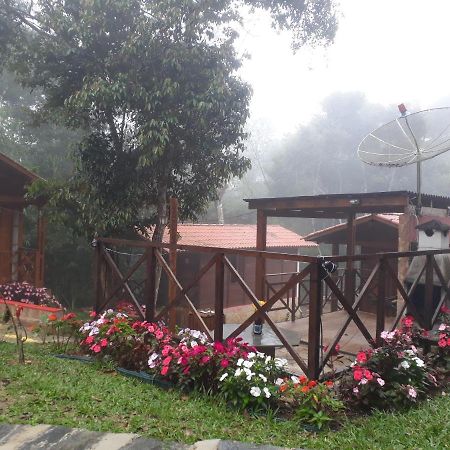 Monte Suico - Chales Para Locacao Guaramiranga Eksteriør bilde